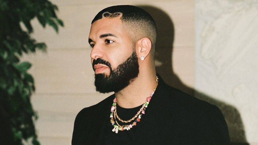 Drake Bị Rụng Tóc Sau Khi Khỏi Covid-19 - TrueID