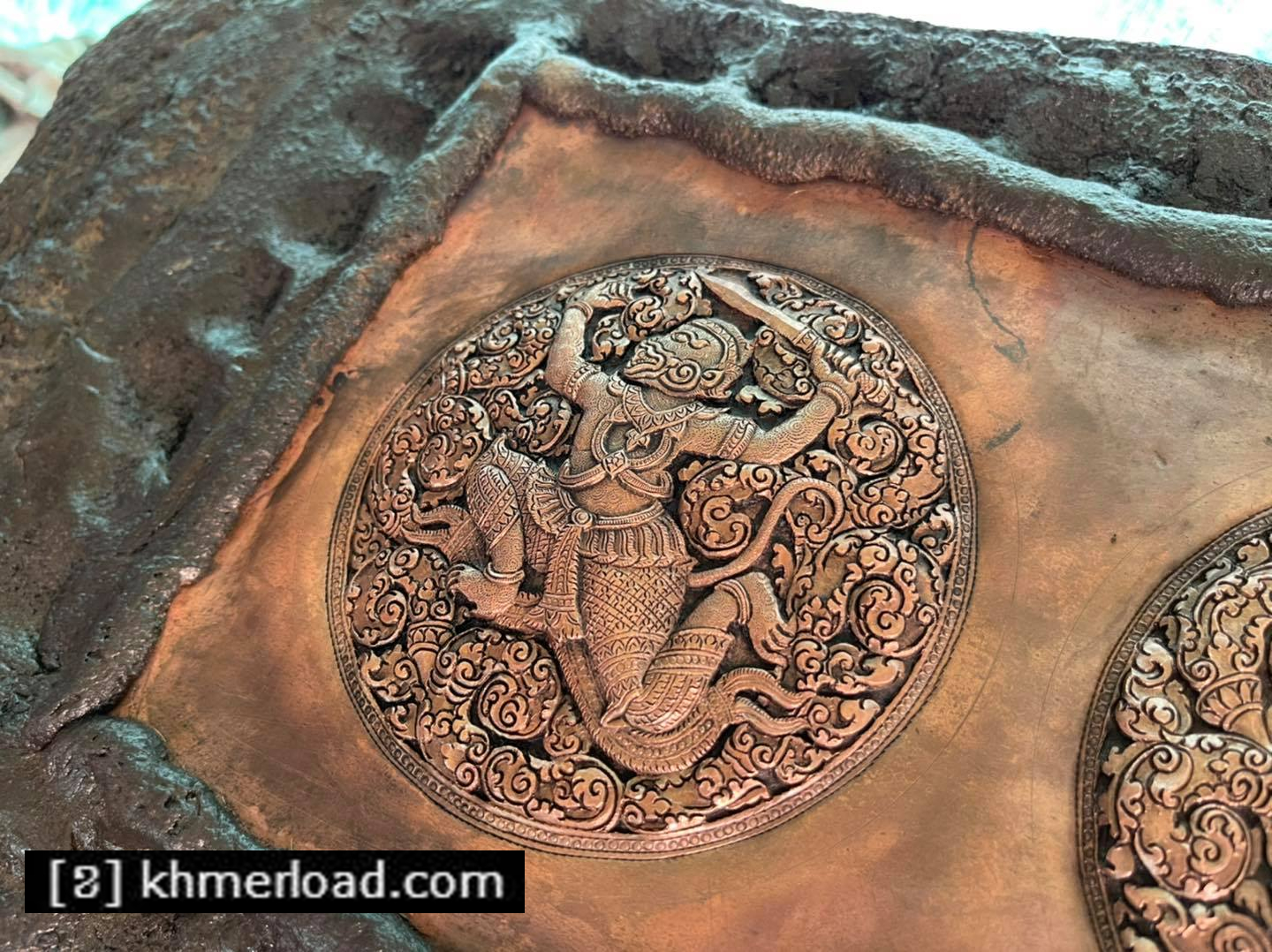 ស្នាដៃចម្លាក់របស់លោកពូ ជា យុទ្ធា