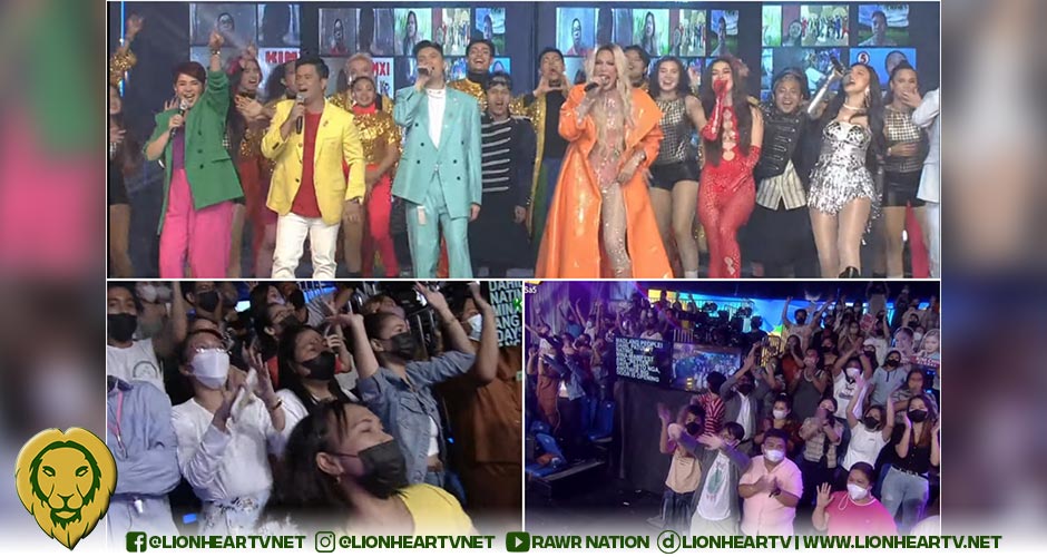 ‘It’s Showtime’ the biggest live studio audience after two