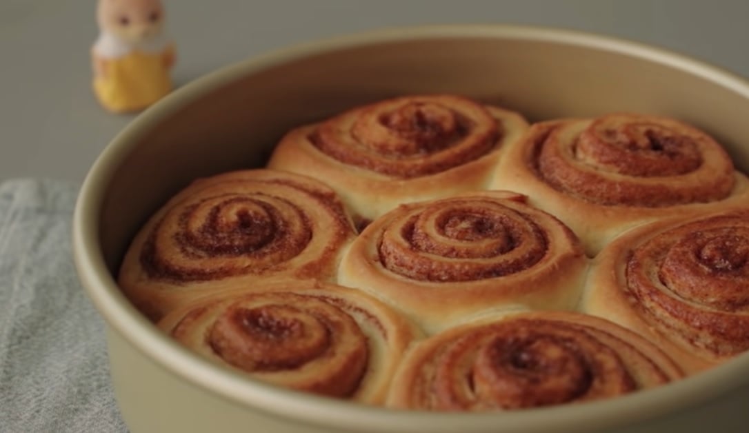 &nbsp;នំ Cinnamon