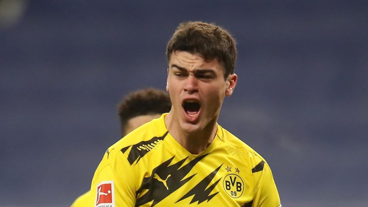 កីឡាករ Gio Reyna របស់ក្លិប Borussia Dortmund