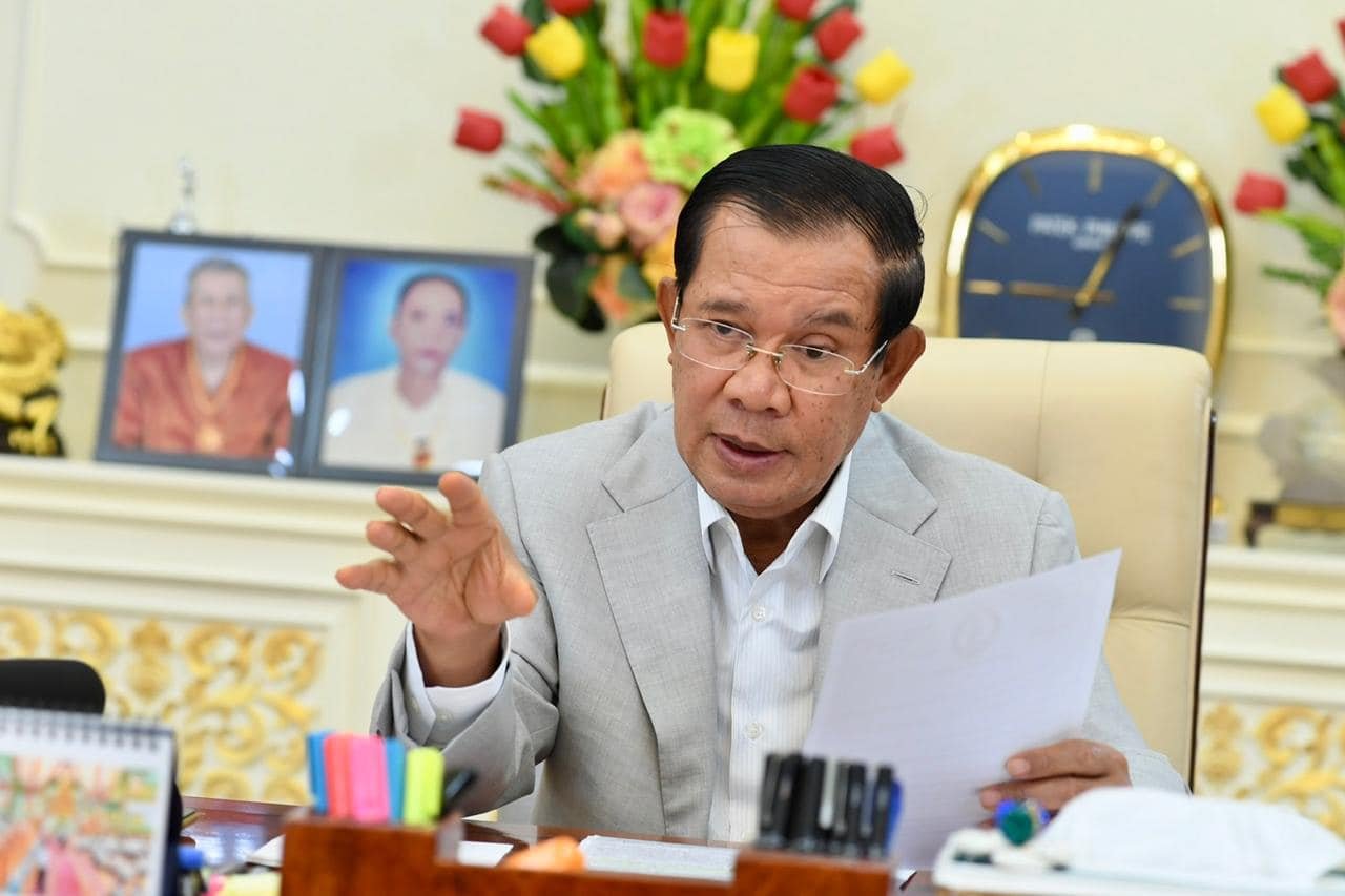 សម្ដេចតេជោហ៊ុនសែននាយករដ្ឋមន្ត្រីនៃព្រះរាជាណាចក្រកម្ពុជា