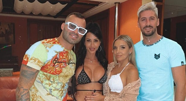 Jese Rodriguez ទៅជប់លៀងនៅកោះ Gran Canaria&nbsp;