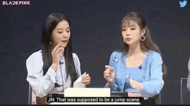 Jisoo និង​ Jennie