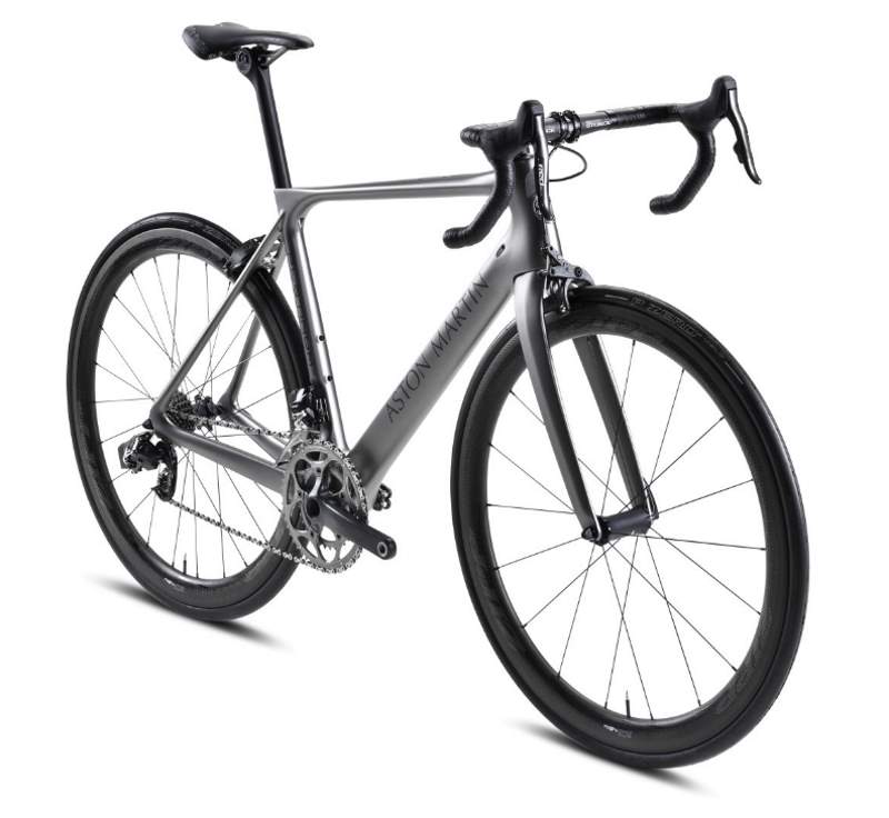 Storck Fascenario.3 Platinum Aston Martin