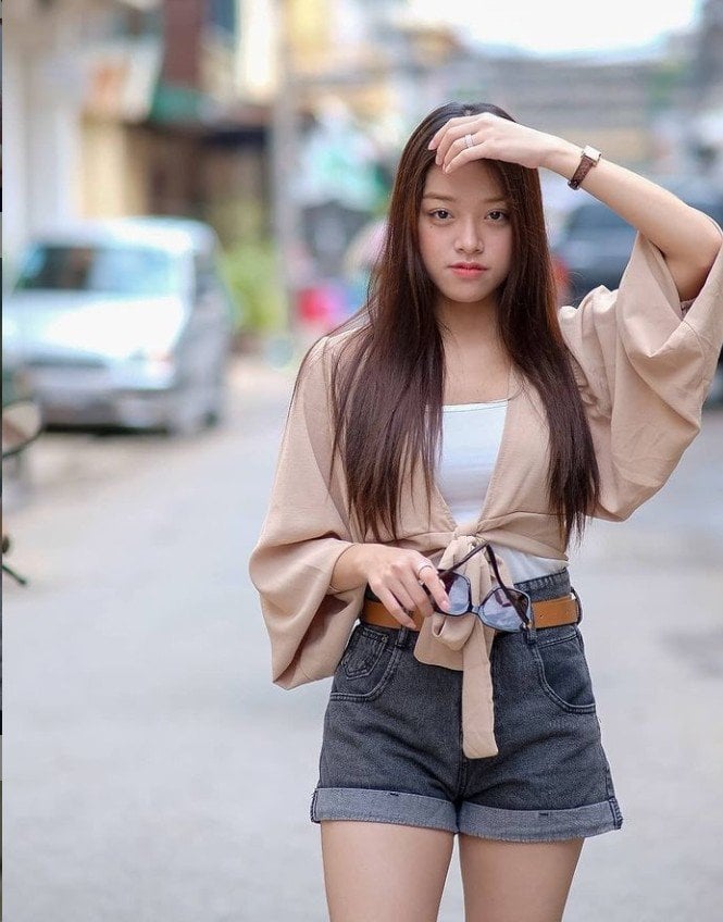 រ៉េត ស៊ូហ្សាណា