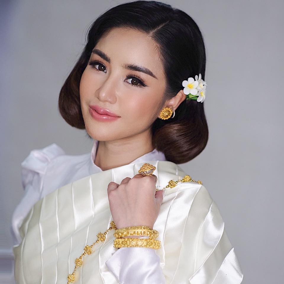 ស្ទាយ៍តែង​ខ្លួន​ប្លែកៗ​របស់​ ទេព បូព្រឹក្ស