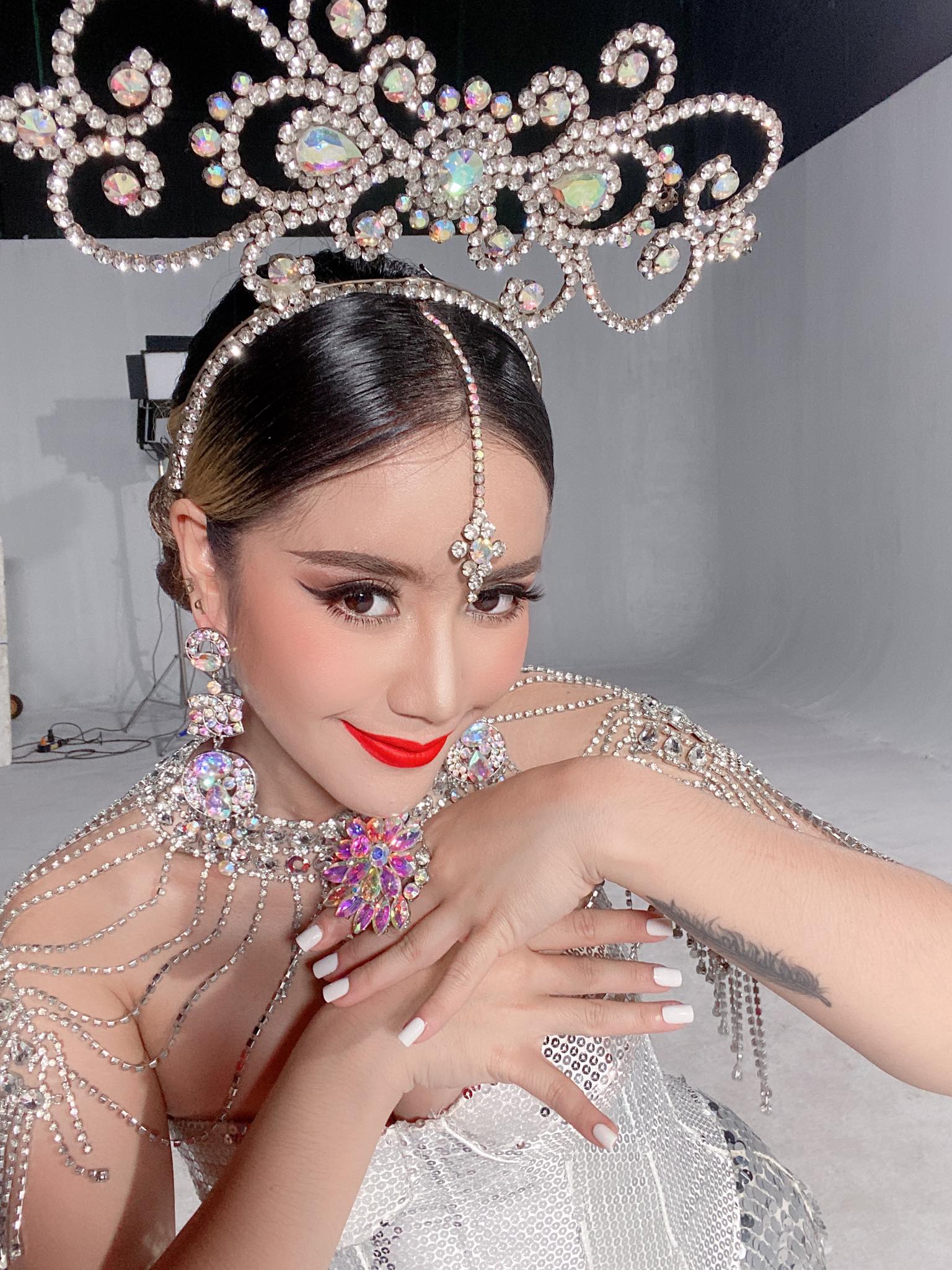 ស្ទាយ៍តែង​ខ្លួន​ប្លែកៗ​របស់​ ទេព បូព្រឹក្ស