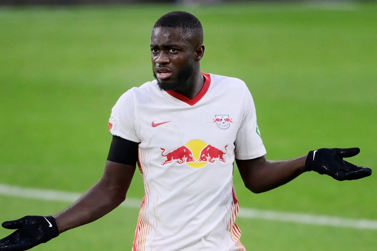 ខ្សែការពារ&nbsp;Dayot Upamecano