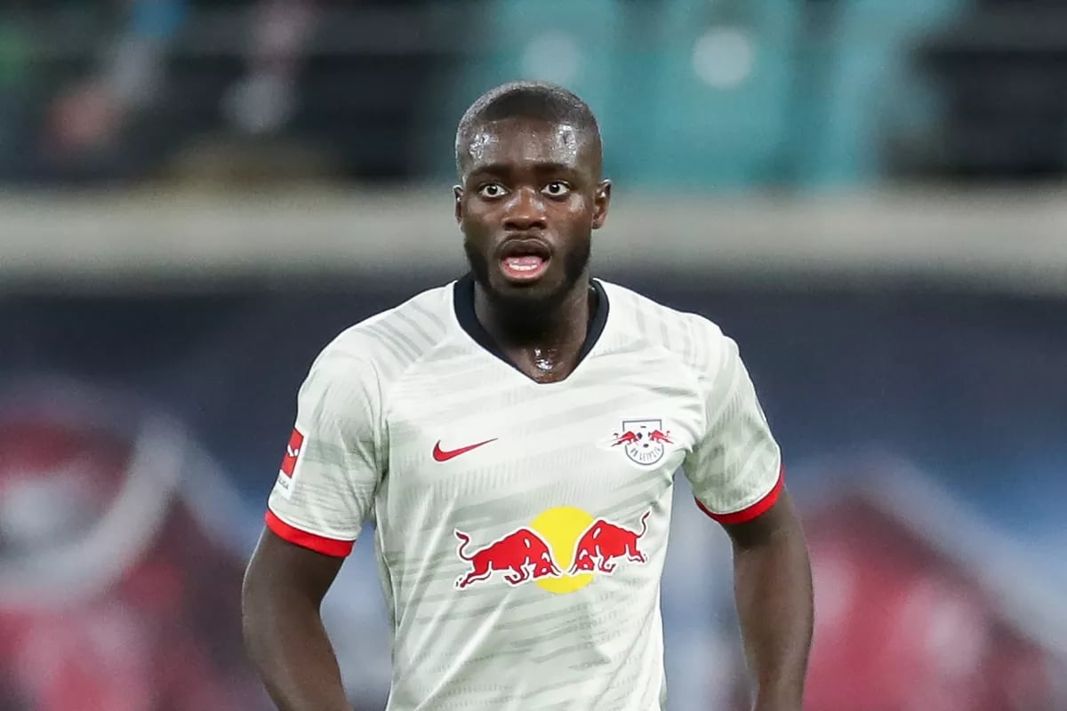 ខ្សែការពារ Dayot Upamecano