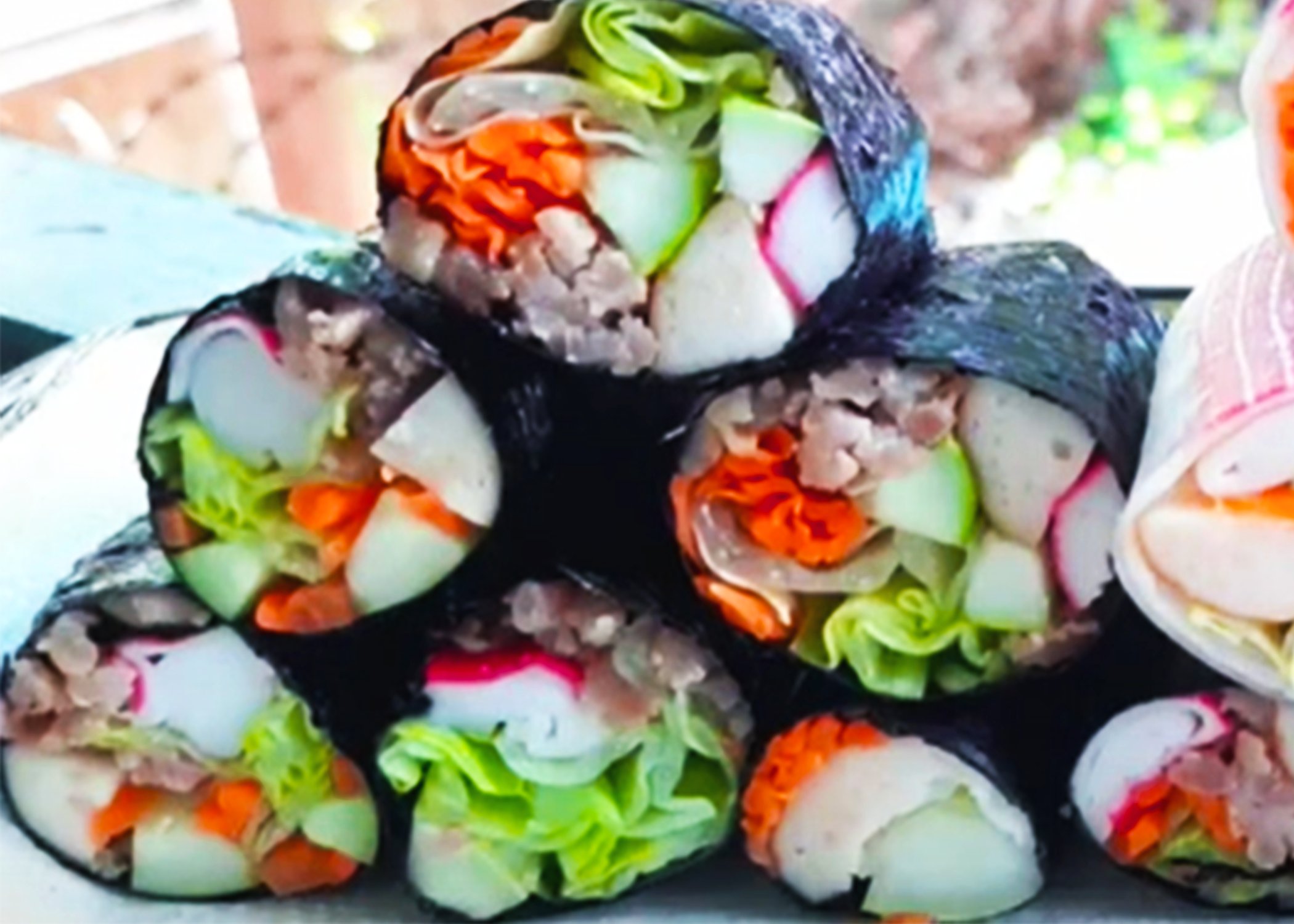សារាយរុំបន្លែ