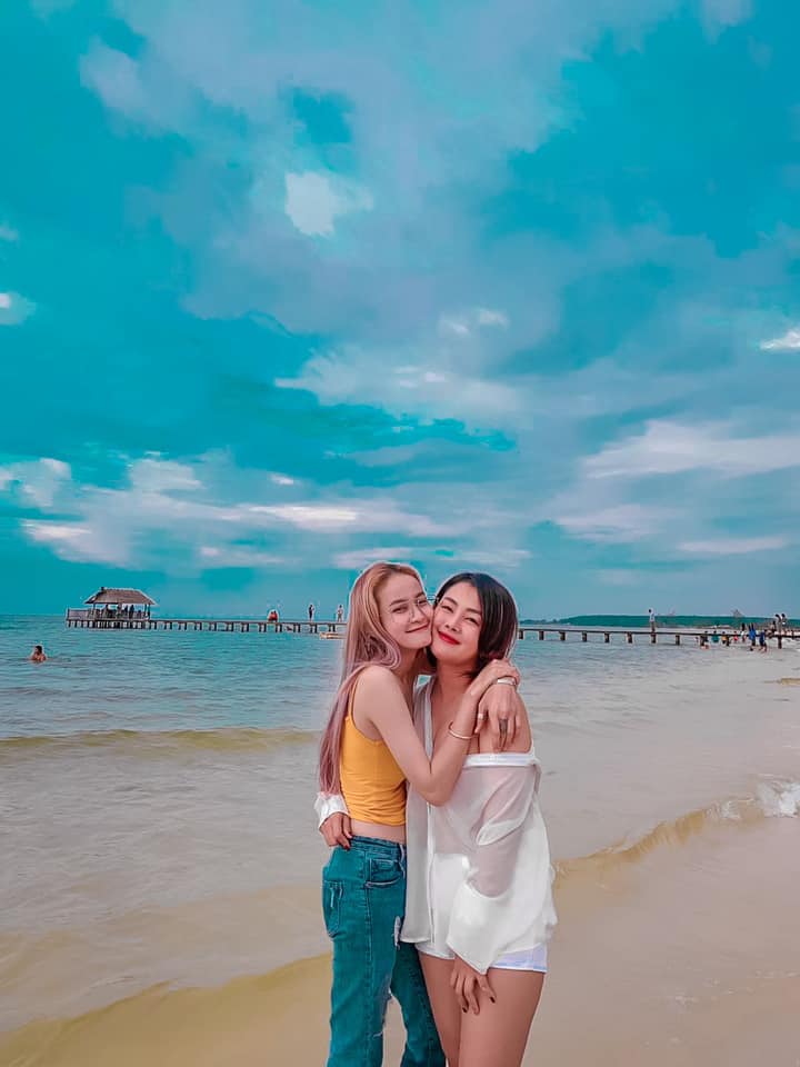 អេនីហ្សាម​ និងគូស្នេហ៍