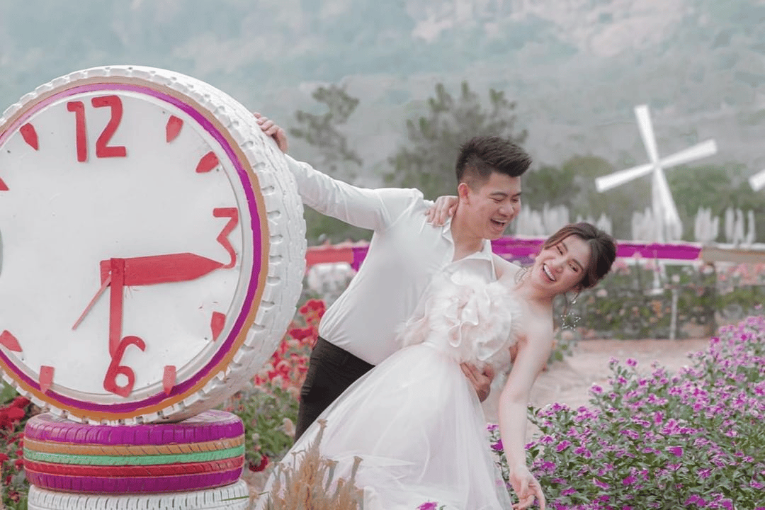 គង់ ចាន់ស្រីមុំ និងស្វាមី