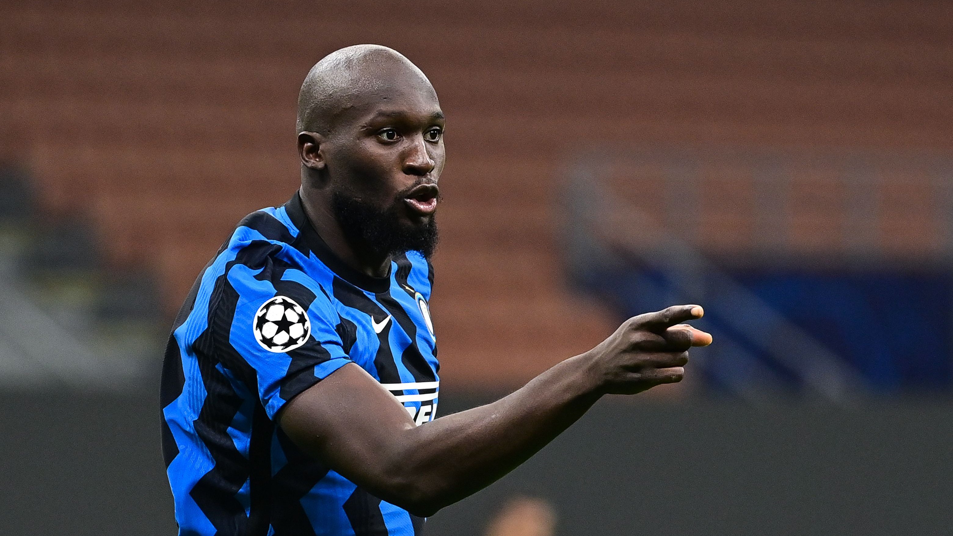 &nbsp; កីឡាករ&nbsp;Romelu Lukaku
