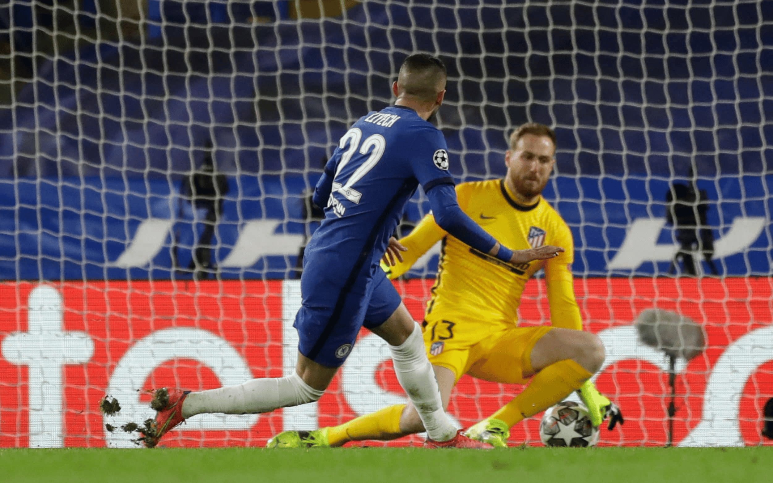 &nbsp; ខ្សែបម្រើ&nbsp;Hakim Ziyech