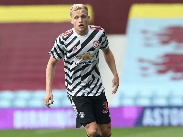 &nbsp; ខ្សែបម្រើ Donny Van De Beek