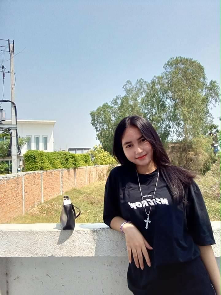 &nbsp;ប្អូនស្រីពៅ វី ឌីណែត