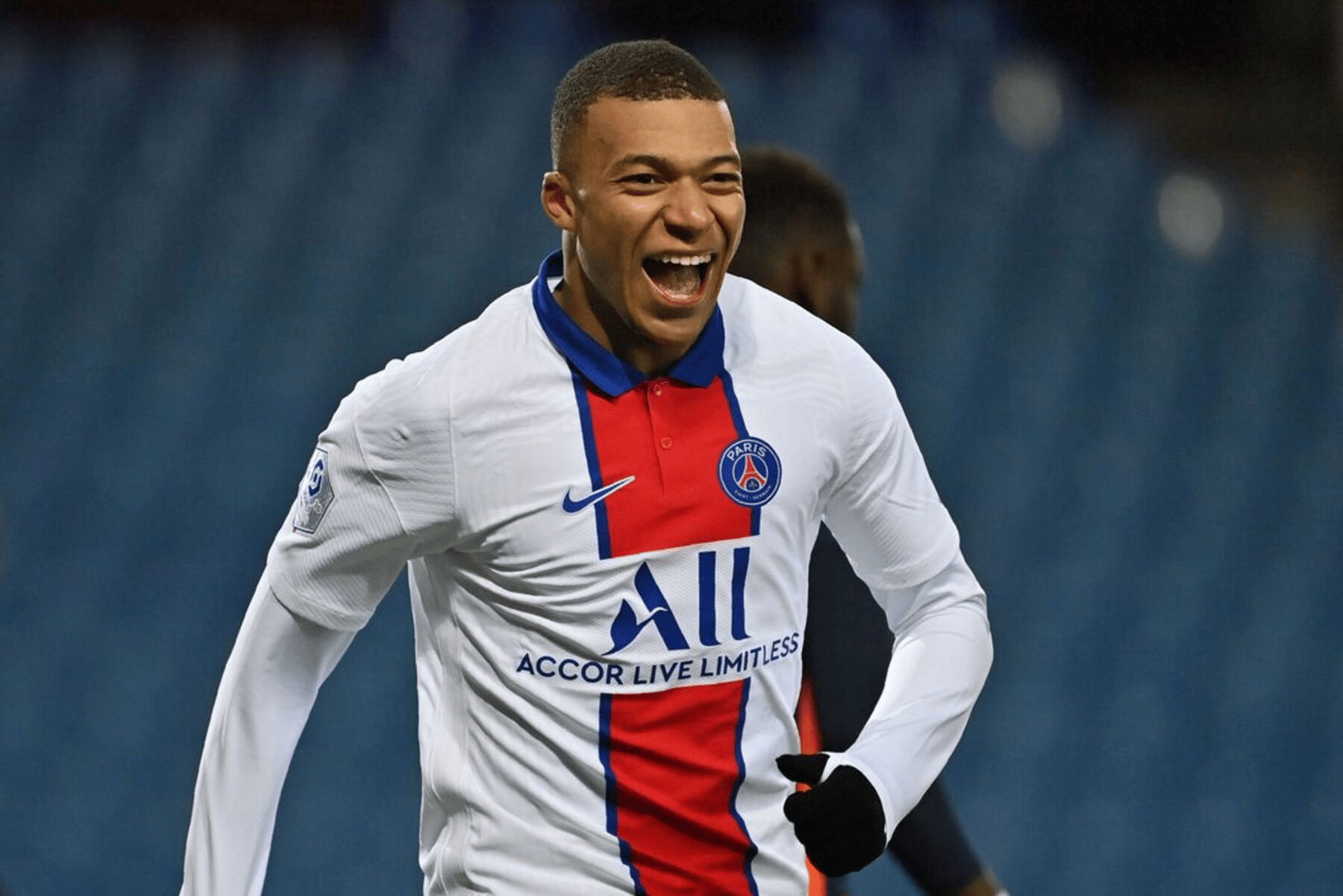 &nbsp; &nbsp;កីឡាករ​​ Kylian Mbappe