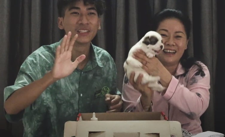 Prank ទិញកូនឆ្កែឱ្យម៉ាក់របស់ពូរាជ្យ