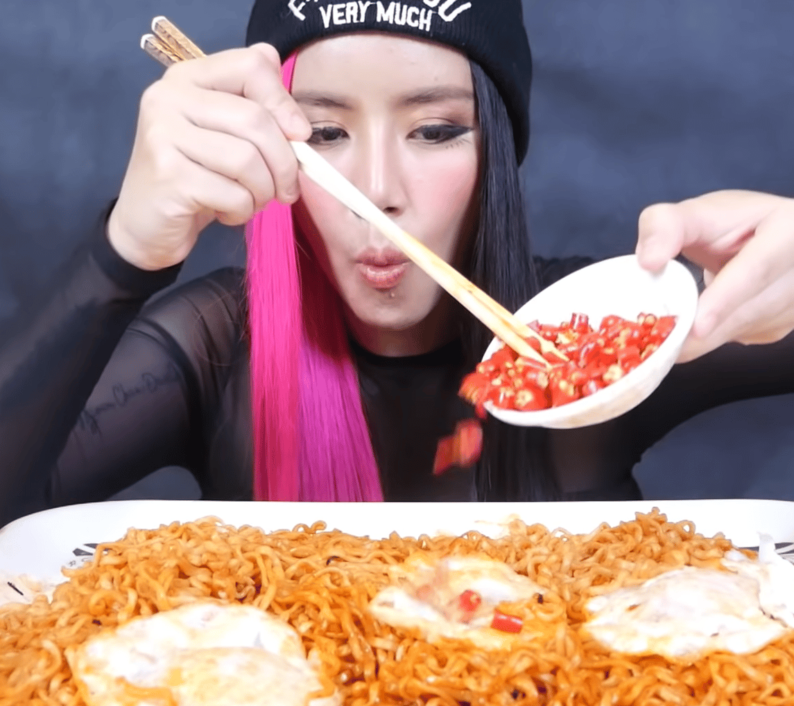 &nbsp; កញ្ញាទេព បូព្រឹក្ស