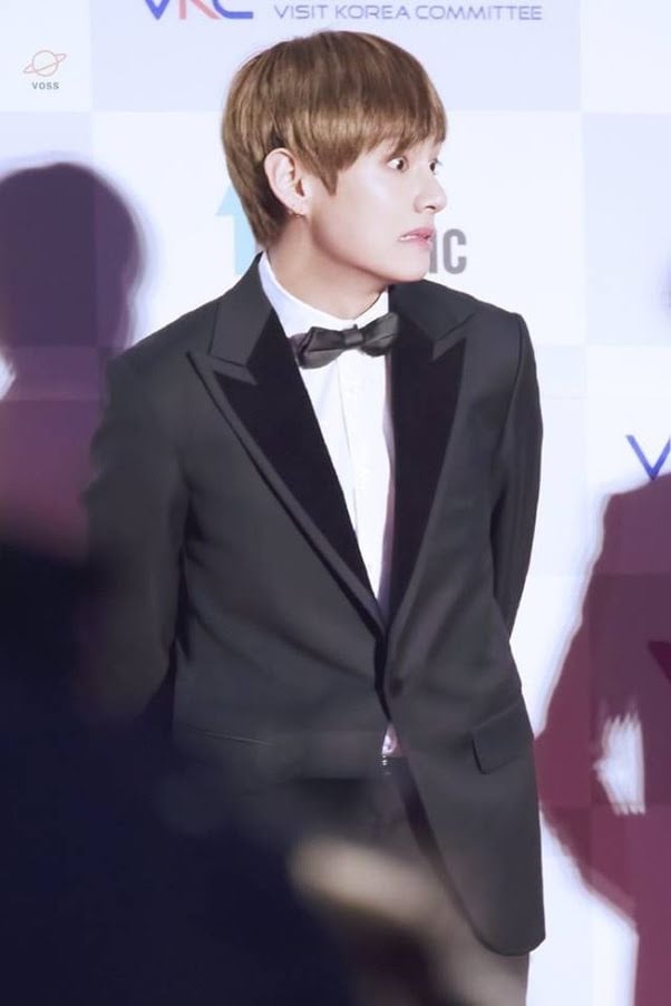 V&nbsp;