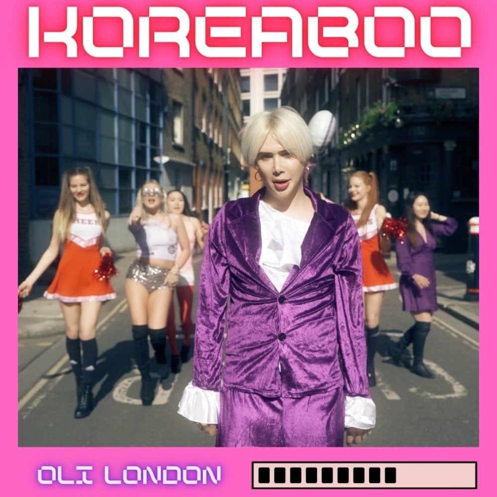Oli London