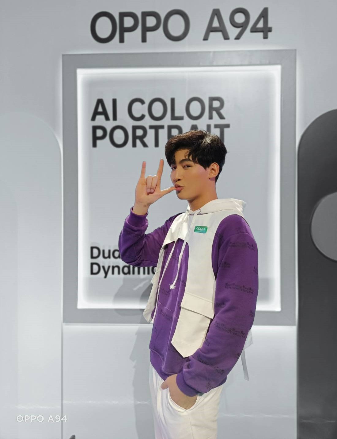 &nbsp; &nbsp;រូបថតដោយ OPPO A94
