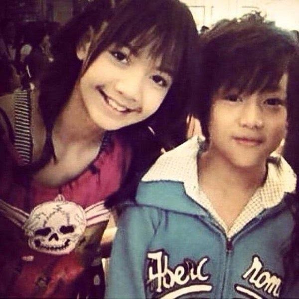BamBam និង Lisa