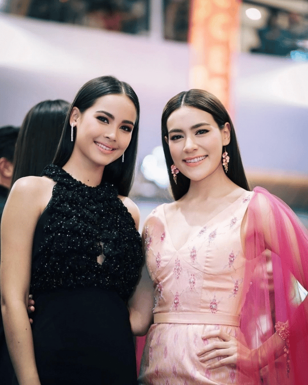 Kimberly និង​yaya
