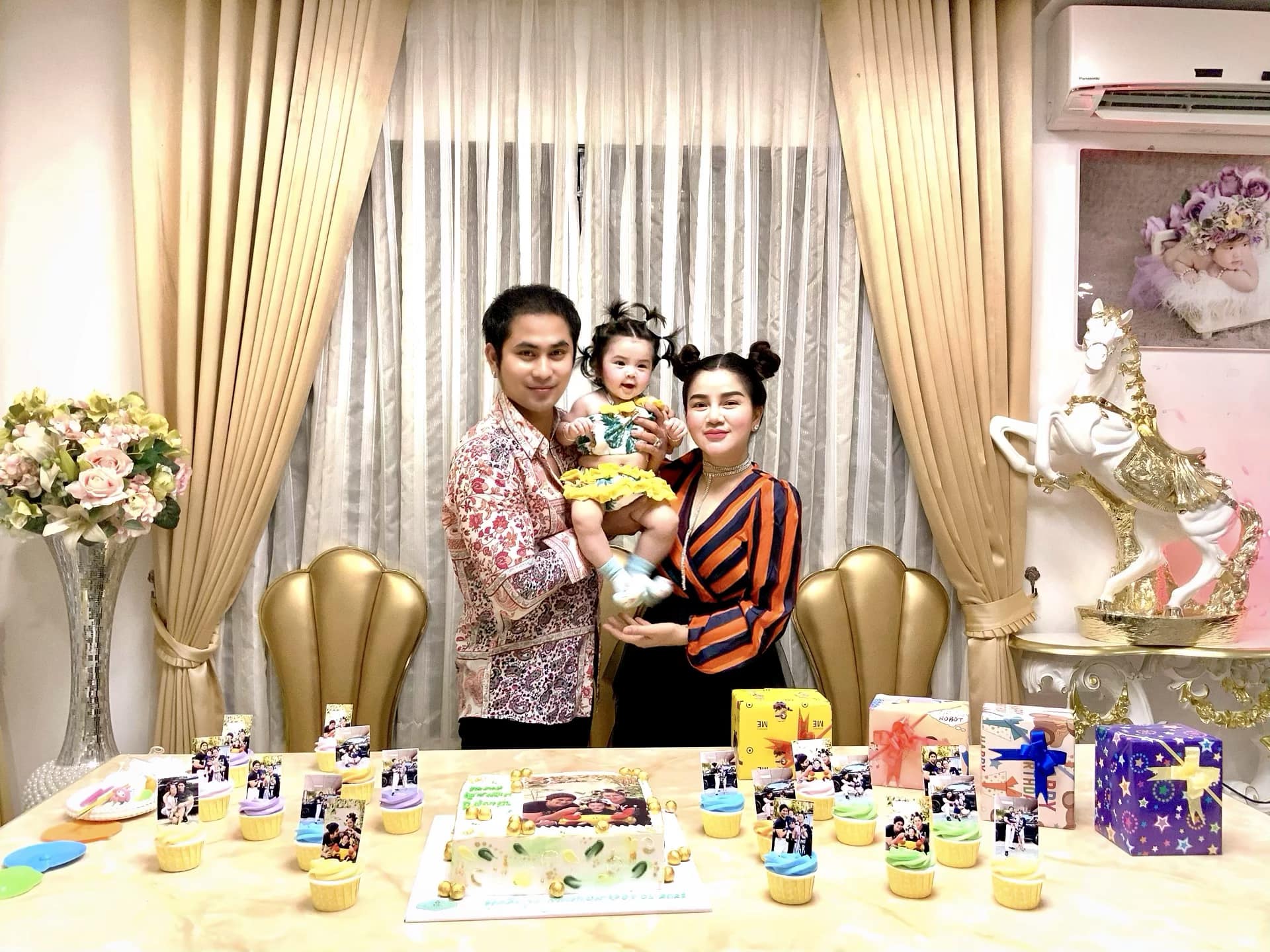 អ្នកនាងសួស វីហ្សាជាមួយថមមី និងកូនស្រី ក្នុងថ្ងៃកំណើតថមមី