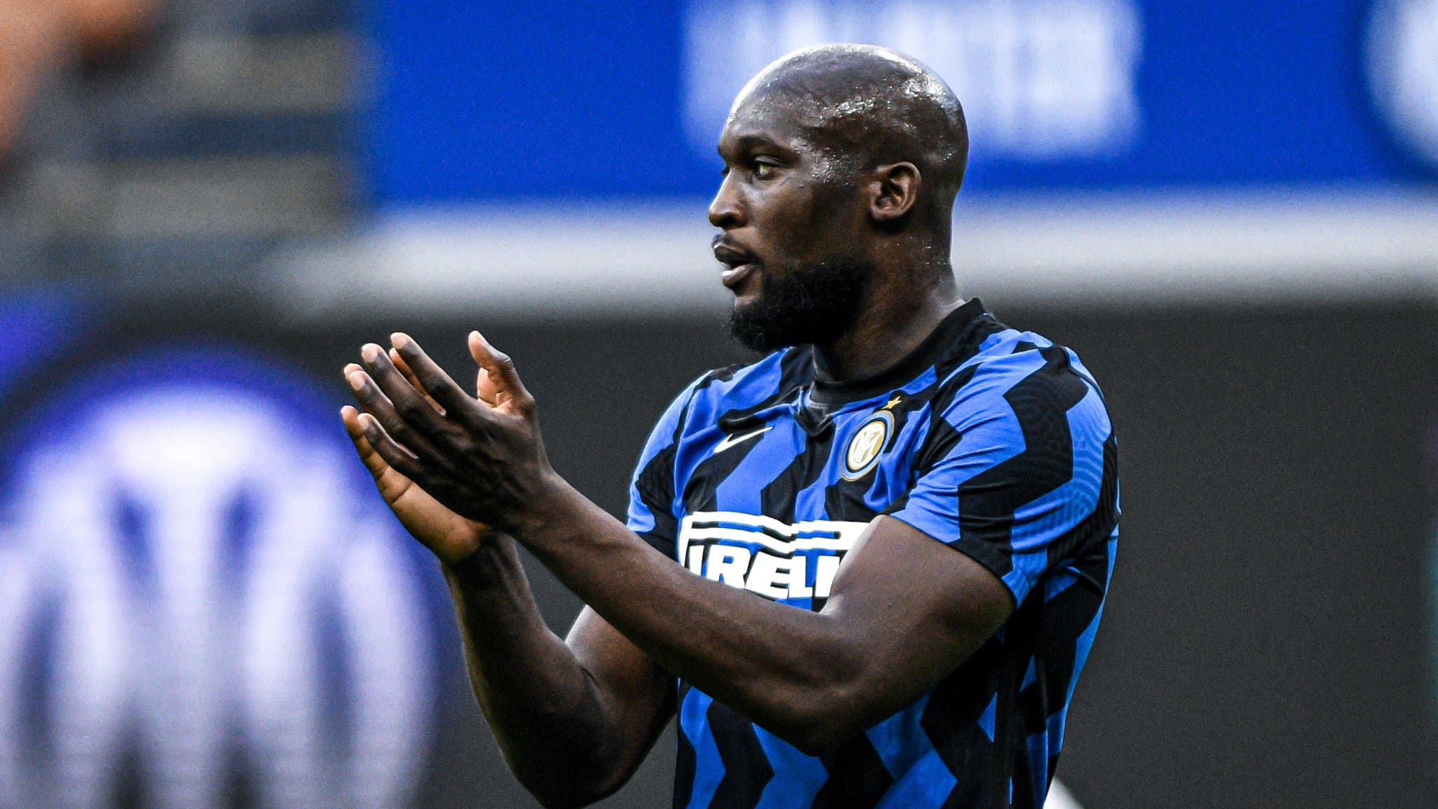 &nbsp; កីឡាករ&nbsp;Romelu Lukaku