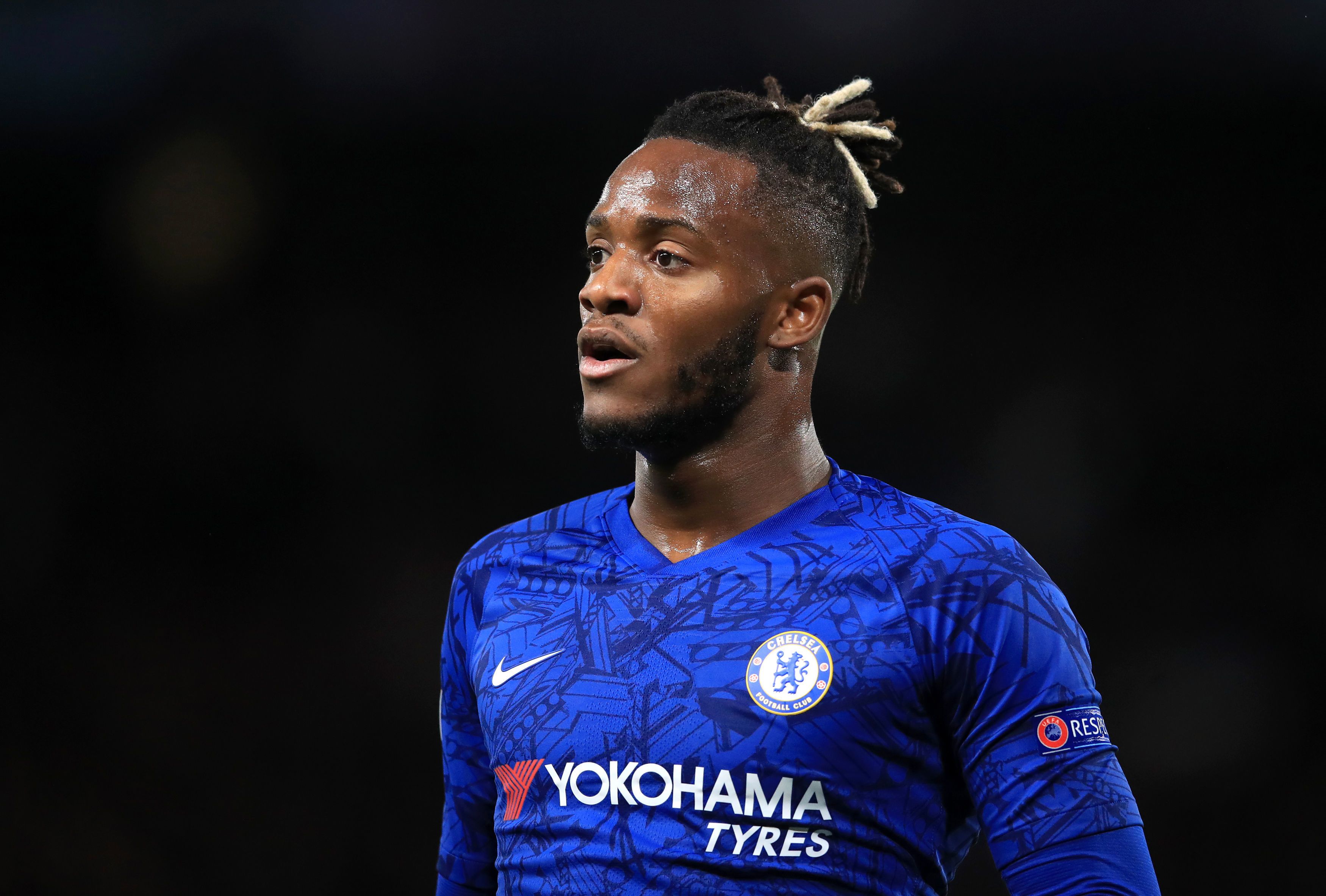កីឡាករ Michy Batshuayi