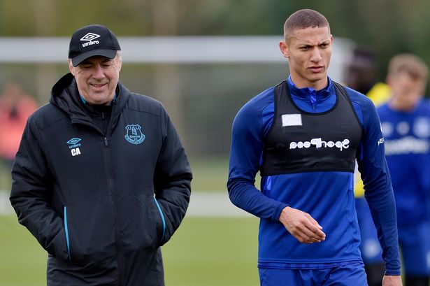 លោក Carlo Ancelotti និងកីឡាករ Richarlison