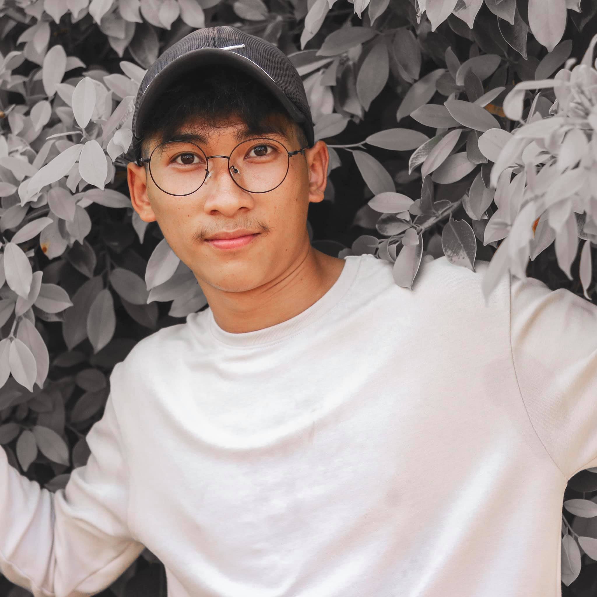 ពូរាជ្យ