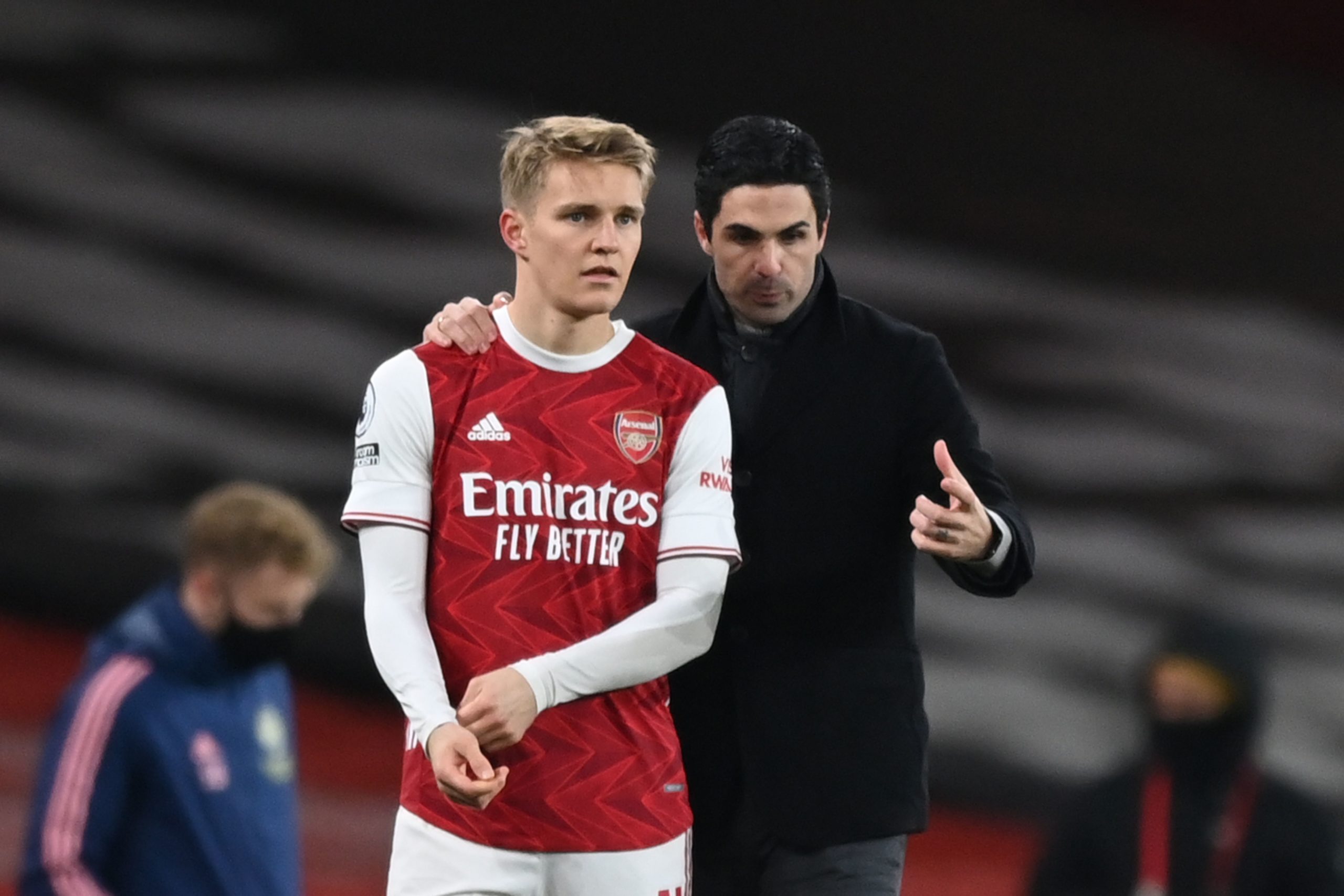 ខ្សែបម្រើ Martin Odegaard និង Mikel Arteta&nbsp;