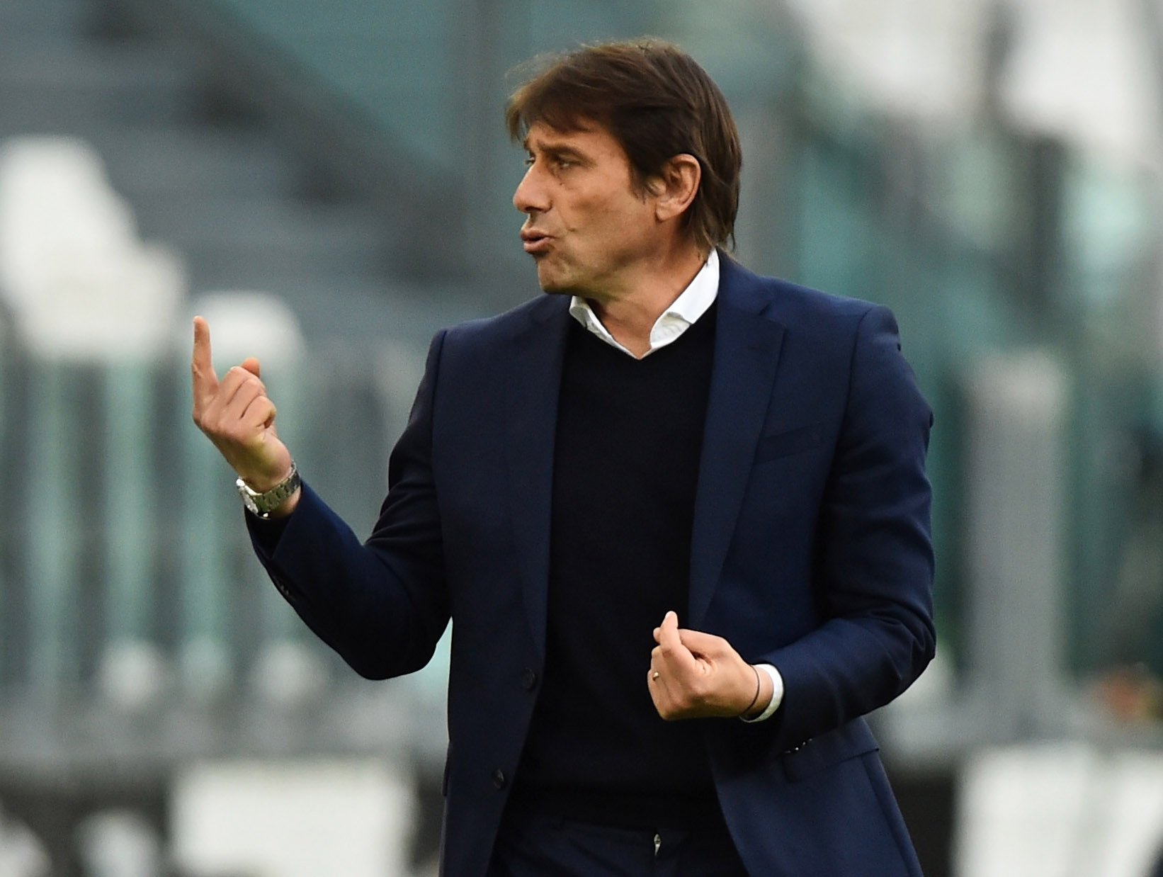 លោកគ្រូបង្វឹក&nbsp;Antonio Conte&nbsp;