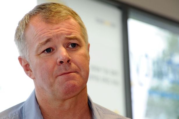 &nbsp; លោក&nbsp;Gary Pallister&nbsp;