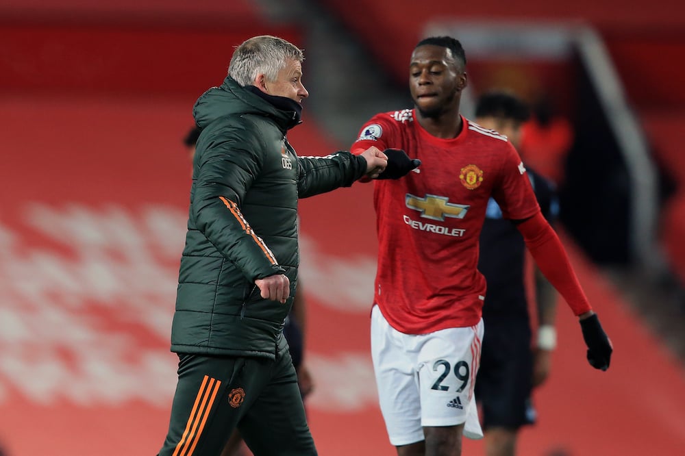 &nbsp; កីឡាករ&nbsp;Aaron Wan-Bissaka និង លោក&nbsp;Ole Gunnar Solskjaer