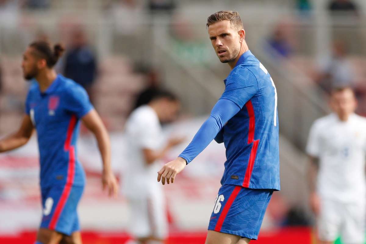ខ្សែបម្រើ&nbsp;Jordan Henderson&nbsp;
