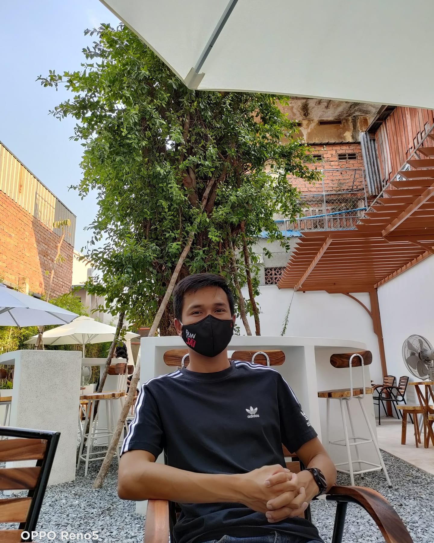 សាយ