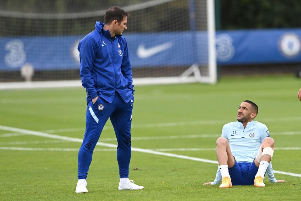 &nbsp; កីឡាករ&nbsp;Hakim Ziyech និងលោក Lampard