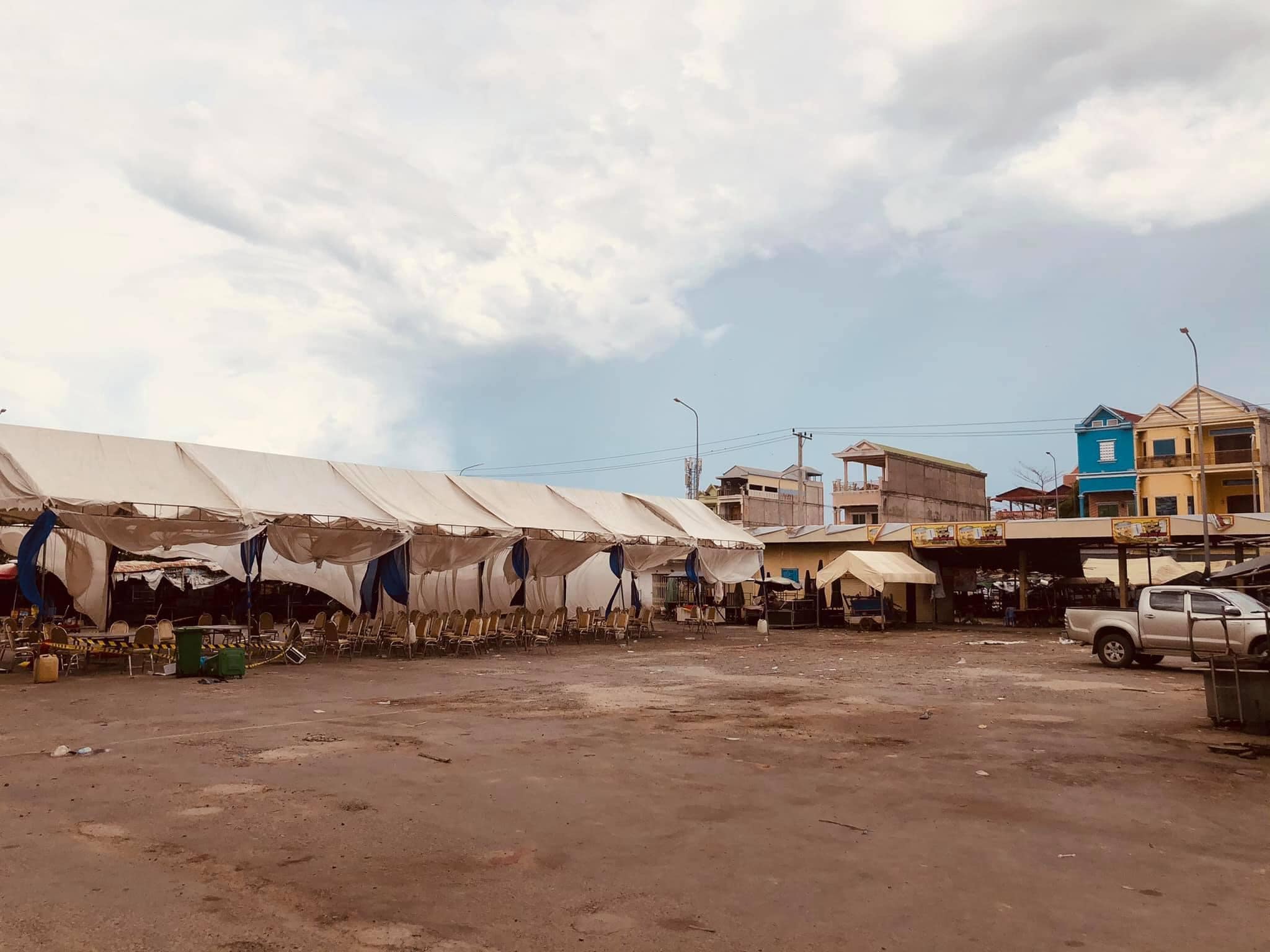 ទិដ្ឋភាពផ្សារតាកែវ ក្រោយពេលបិទ
