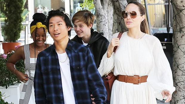 Angelina Jolie និងPax Thien