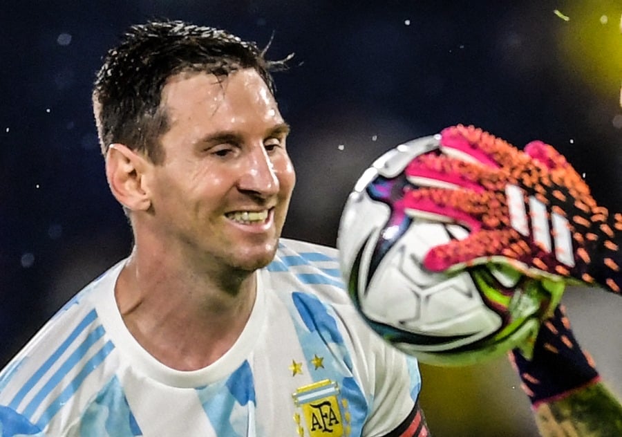 កីឡាករ Messi