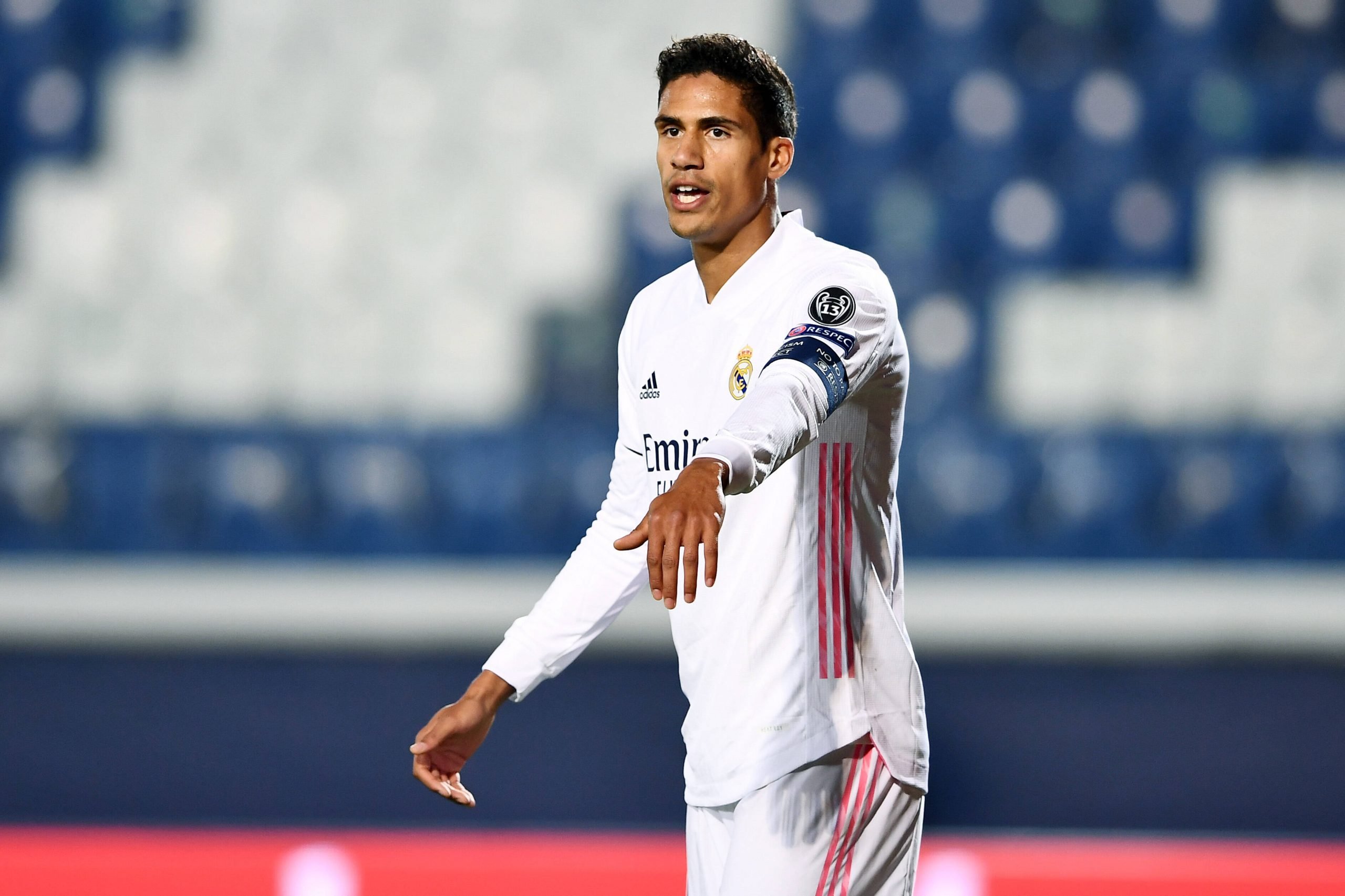 កីឡាករ Raphael Varane
