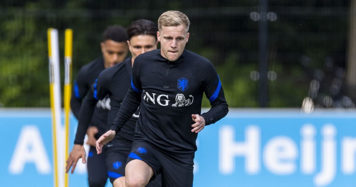 &nbsp; កីឡាករ&nbsp;Donny van de Beek