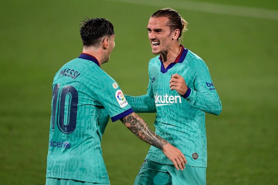 &nbsp;កីឡាករ Antoine Griezmann និង Lionel Messi