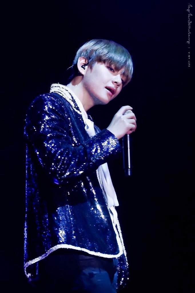 V&nbsp;