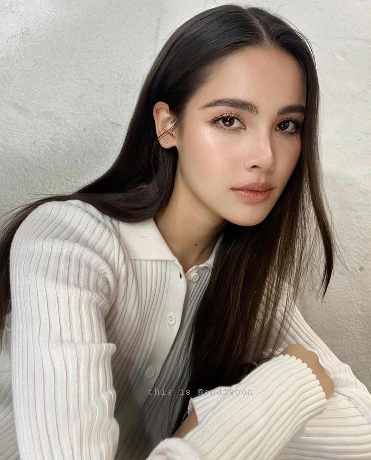 Yaya Urassaya