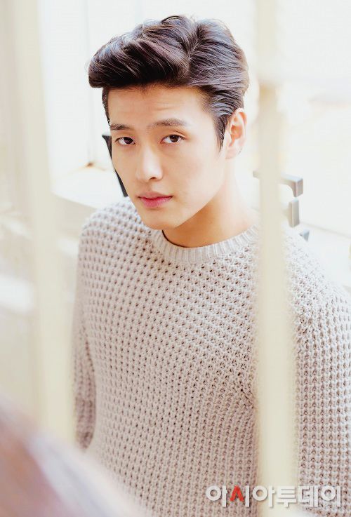 Kang Ha Neul